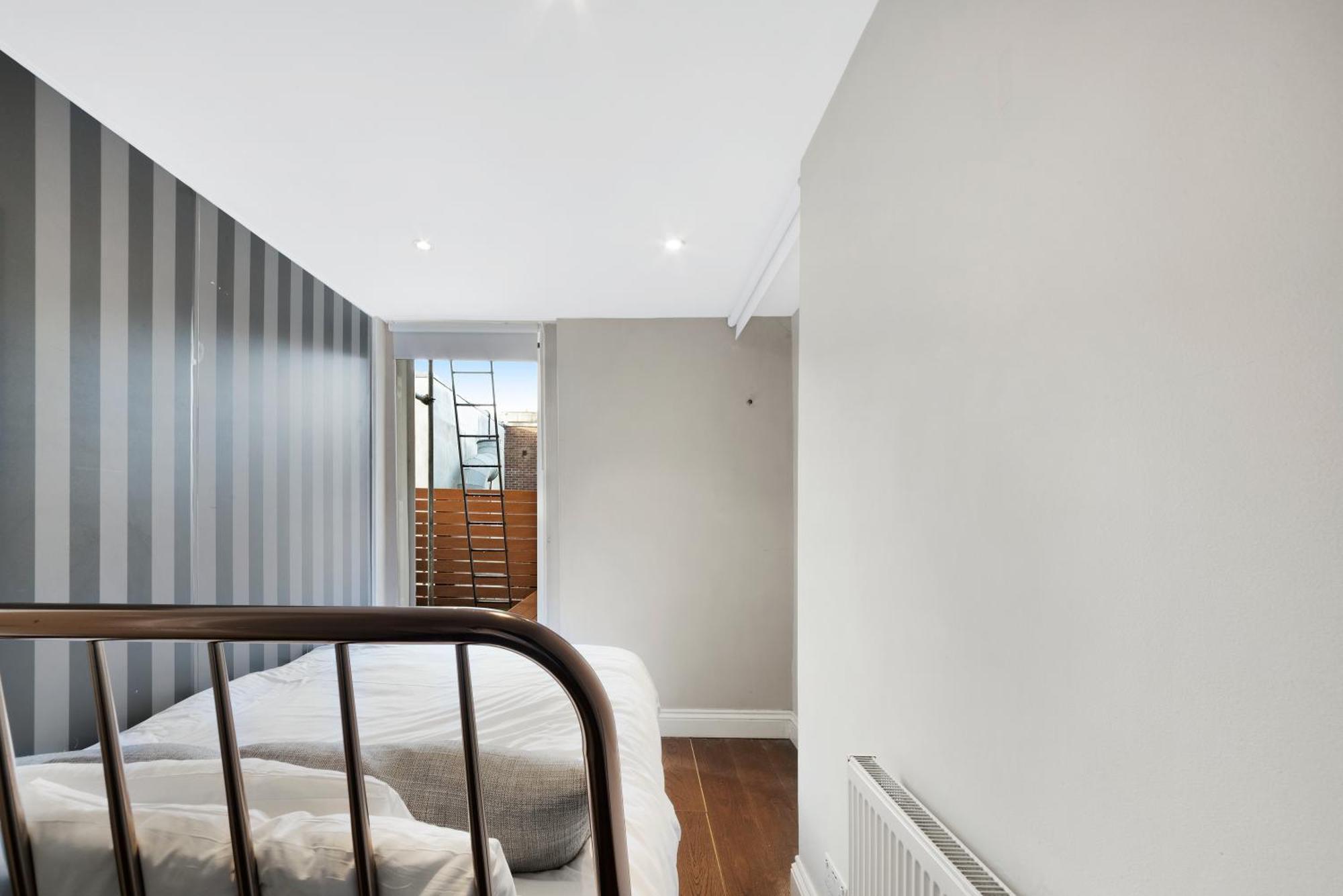 Modernised Apartments 1 And 2 Bedrooms Option Terrace And Balcony High Street Londres Exterior foto